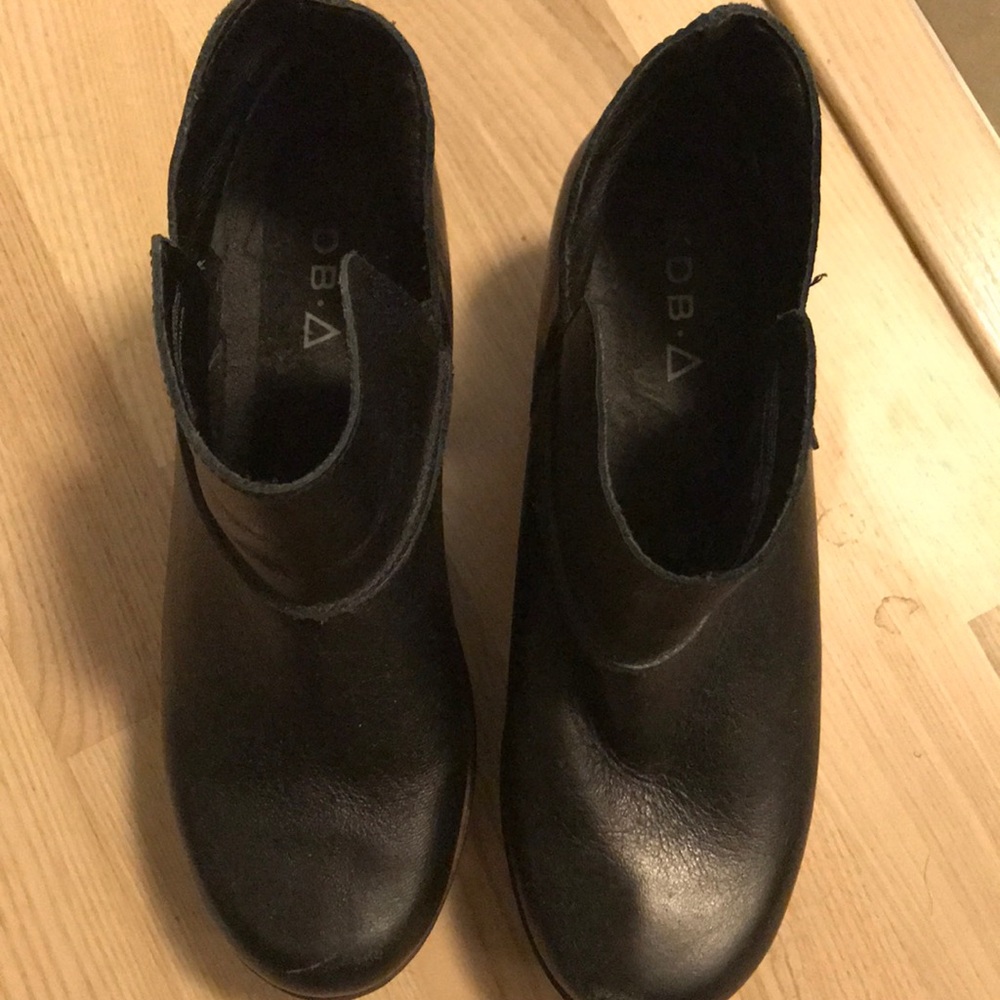 Kelsi Dagger Celina Clog Bootie